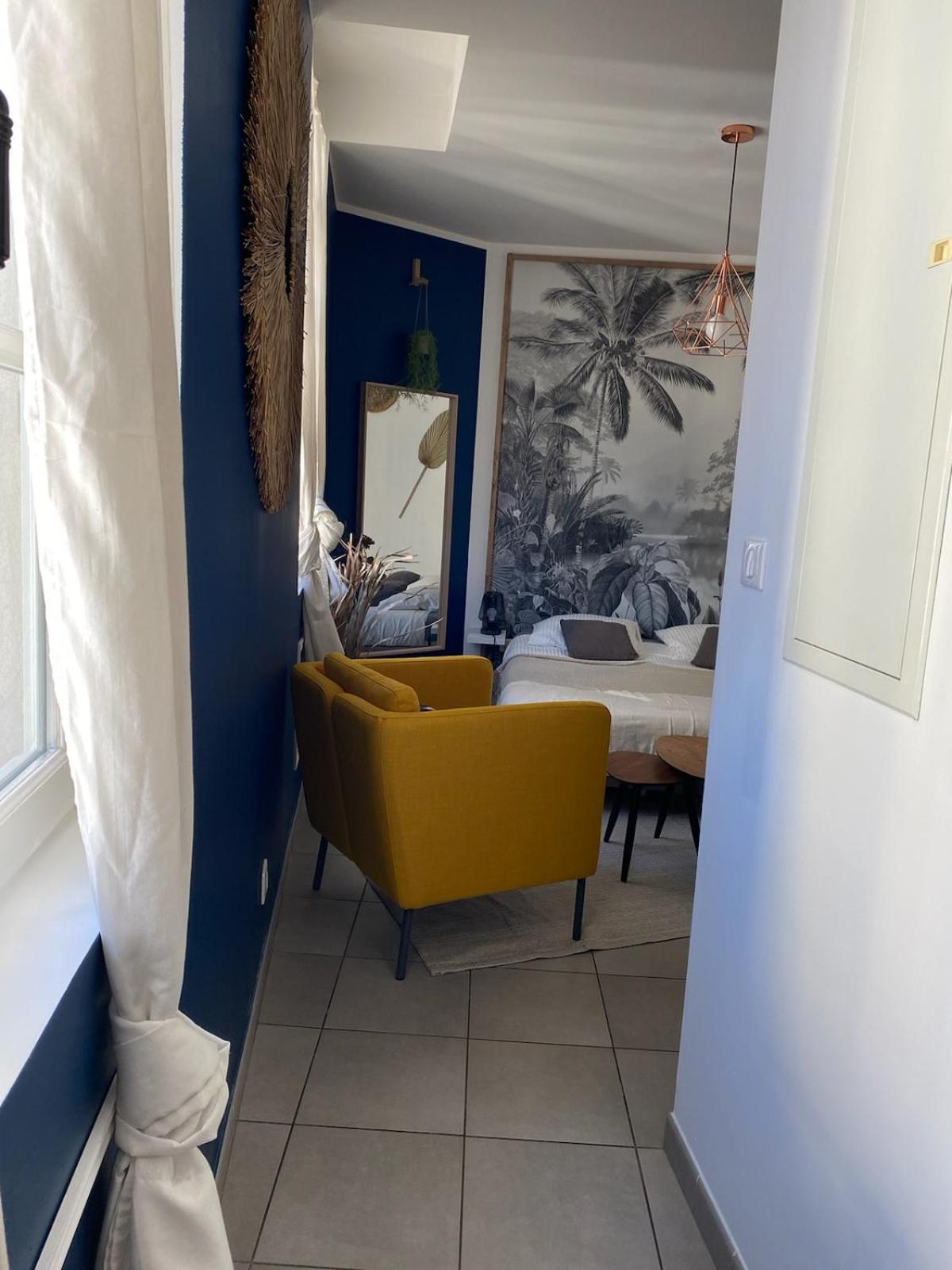 Vieux Port Chic Apartment Marseilles